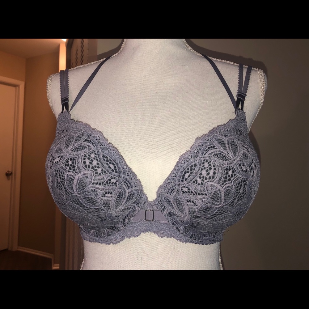 Victoria secrets, lingerie/bra, never worn